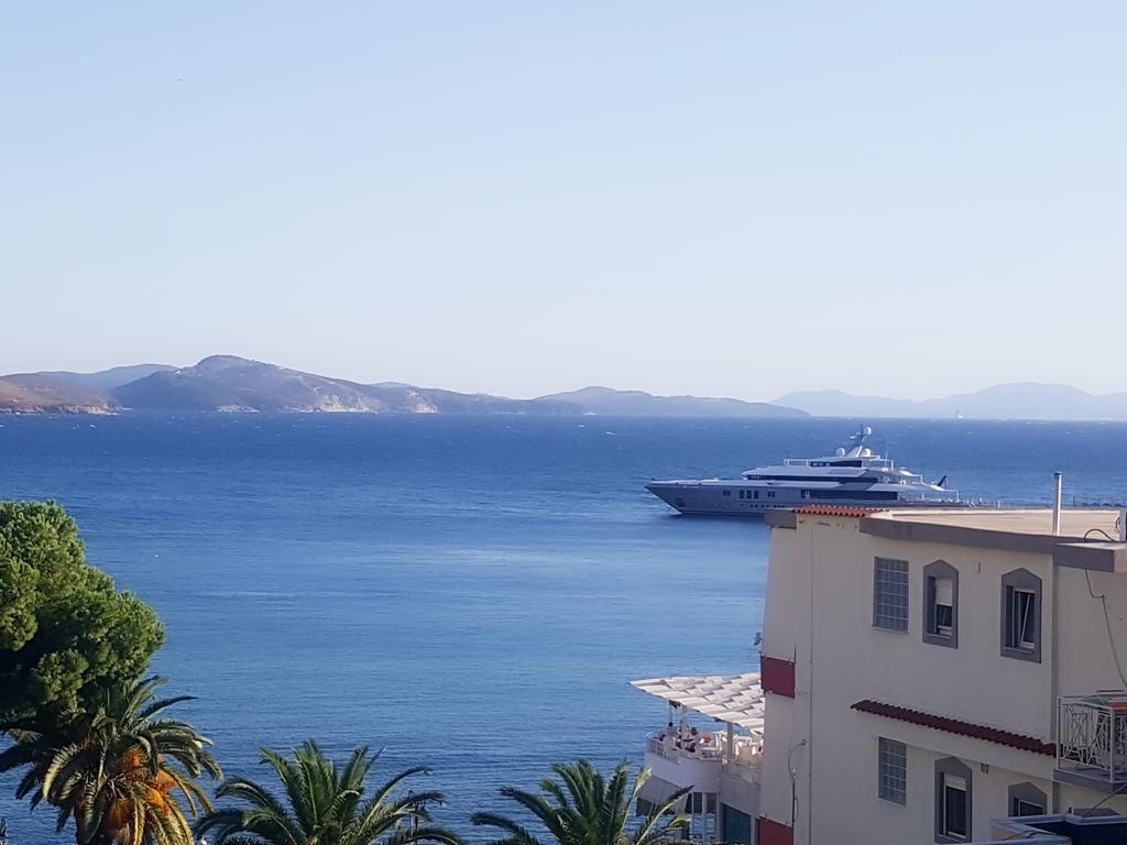 Doka Center Apartments Sarandë Buitenkant foto