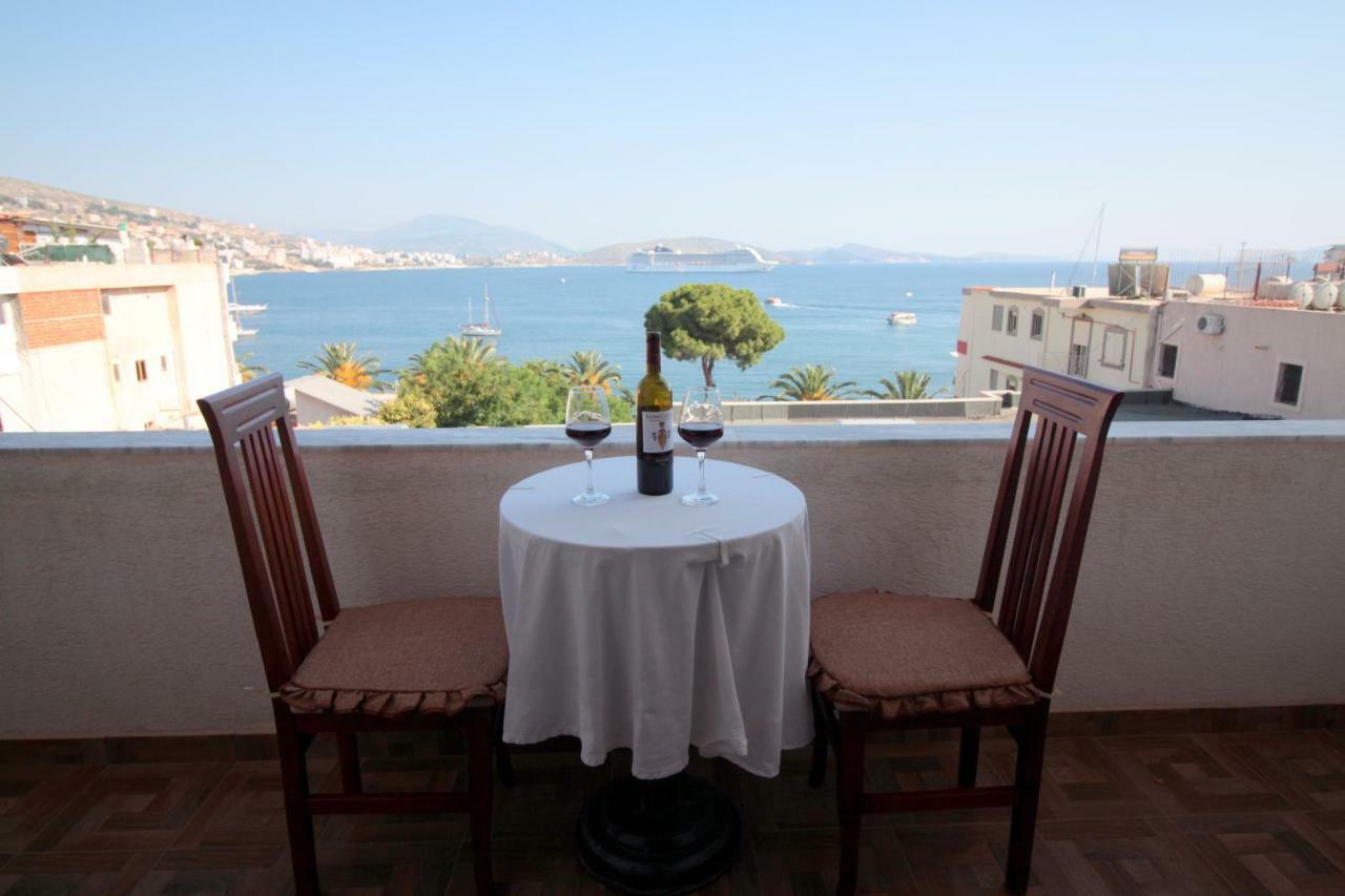 Doka Center Apartments Sarandë Buitenkant foto